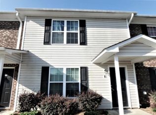 83 Wolf Creek Ln, Lillington, NC 27546
