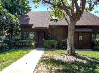 20133 Runnymede St, Winnetka, CA 91306