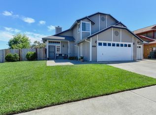 7064 Castle Creek Way, Rio Linda, CA 95673