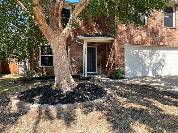 4th image of 2729 Prairie Creek Dr
