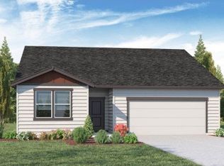 995 Sparrow St, Woodburn, OR 97071