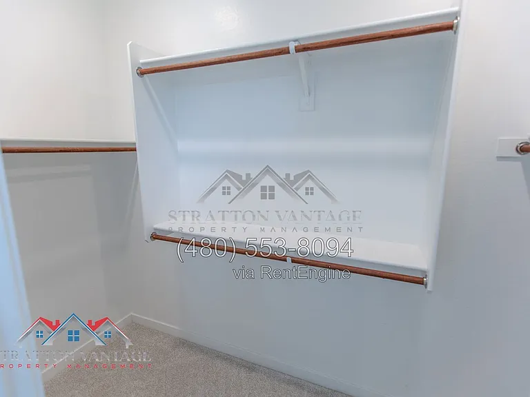 4204 E Enmark Dr — Photo 33