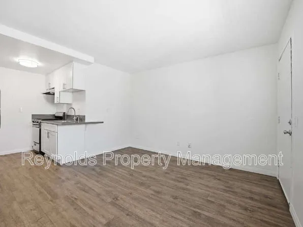 4674 Bancroft St APT 6, San Diego, CA 92116