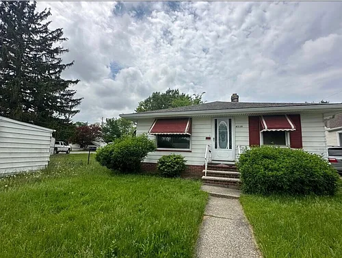 4558 Effie Rd Photo 1