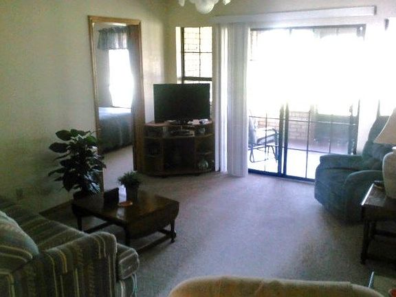5th image of 4321 N Missouri St