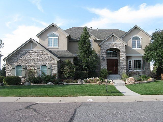 For Sale: 1423 Brettonwood Way, Highlands Ranch, Colorado 80129