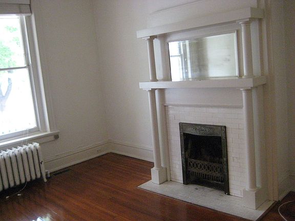 5th image of 2507 Stuart Ave APT 2