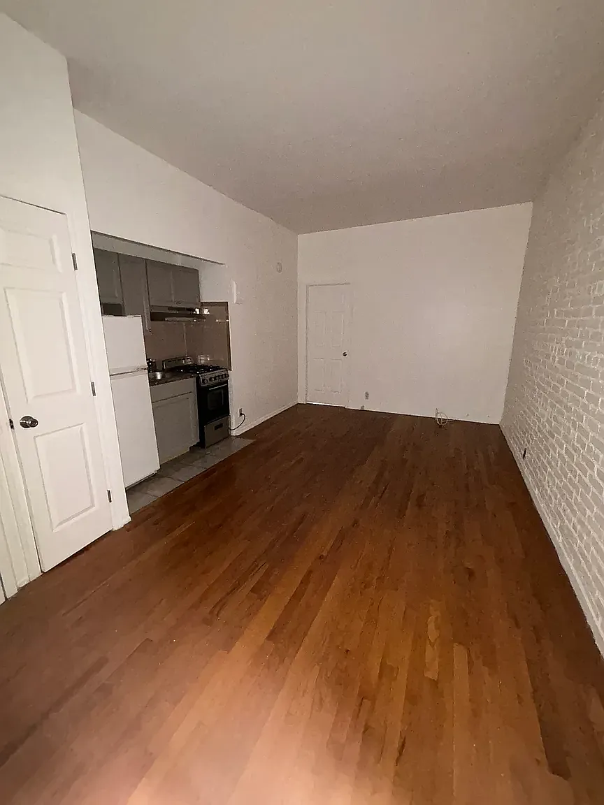 308 East 93rd Street — Photo 2
