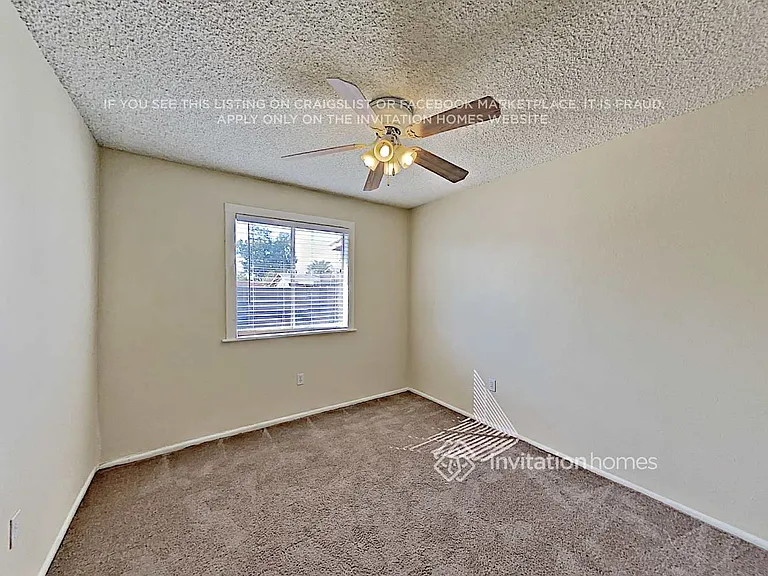 2853 E Escondido Ave — Photo 9