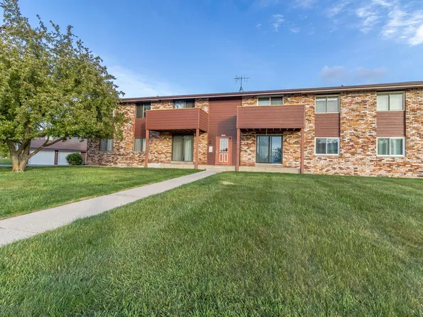10345 W Whitnall Edge DRIVE #101, Franklin, WI 53132