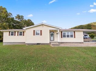 1836 Clarksburg Rd, Vanceburg, KY 41179