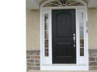 2032 Ballantine Ln, Warrington, PA 18976