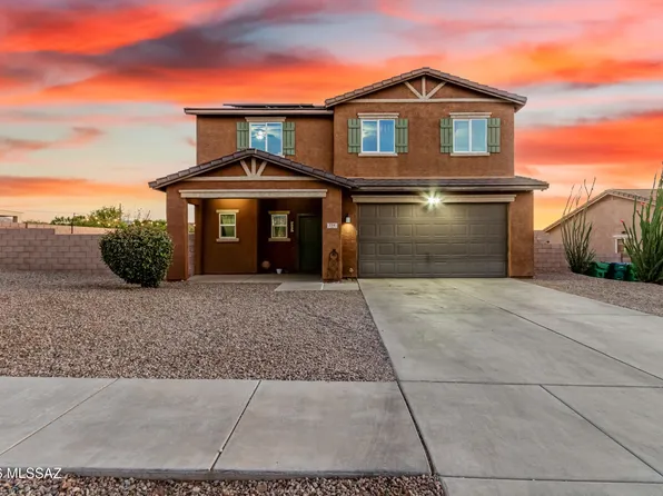 734 S Harry P Stagg Dr, Vail, AZ 85641