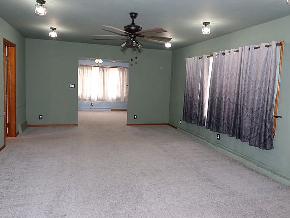 2nd image of 102 W Bryant St