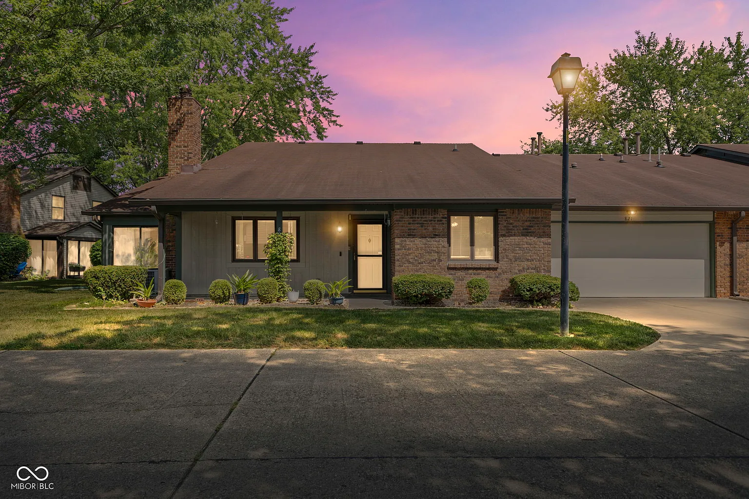 821 Chapel Pines Dr W photo 1