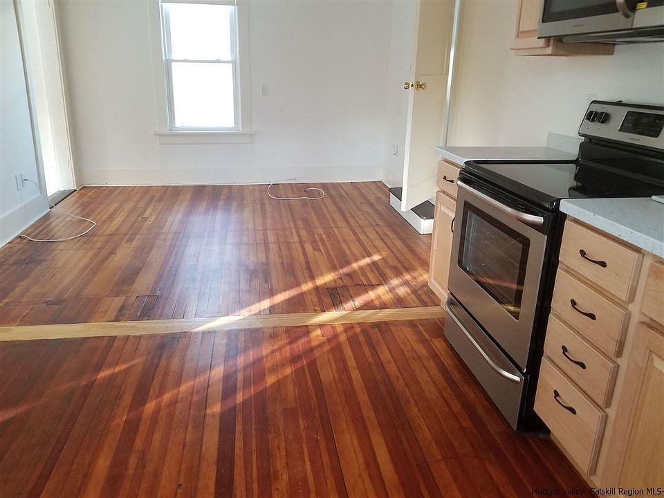 2nd image of 60 Elm Street