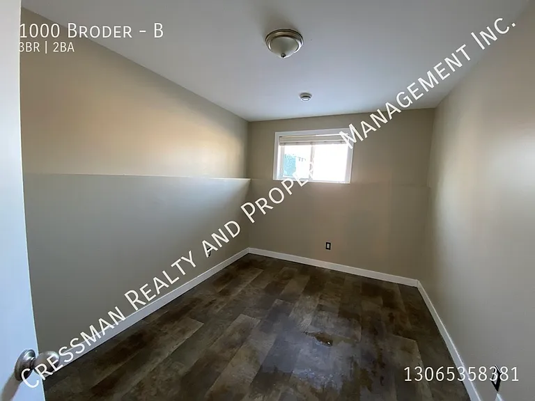 1000 Broder St #B — Photo 8