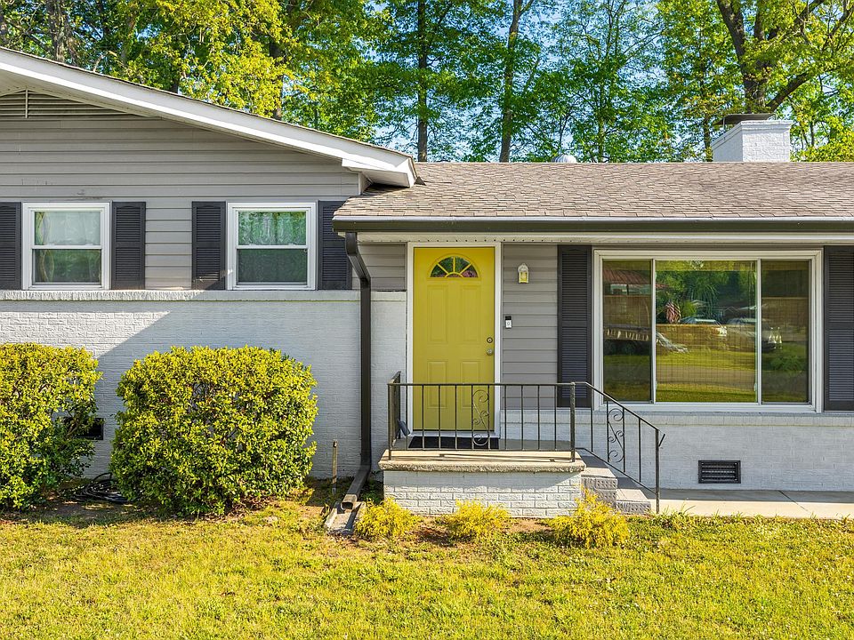 1st image of 248 Sharon Cir