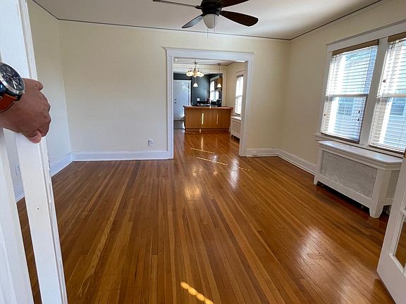 4th image of 28 Portland Pl