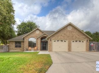 111 Flora St, New Braunfels, TX 78130