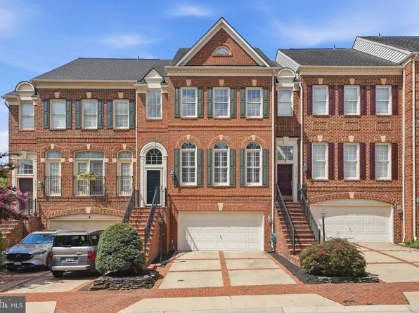 43776 Ballybunion Ter, Leesburg, VA 20176