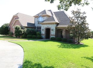 433 Almaka Dr, Poolville, TX 76487
