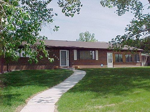 1st image of 2317 Crestview Dr