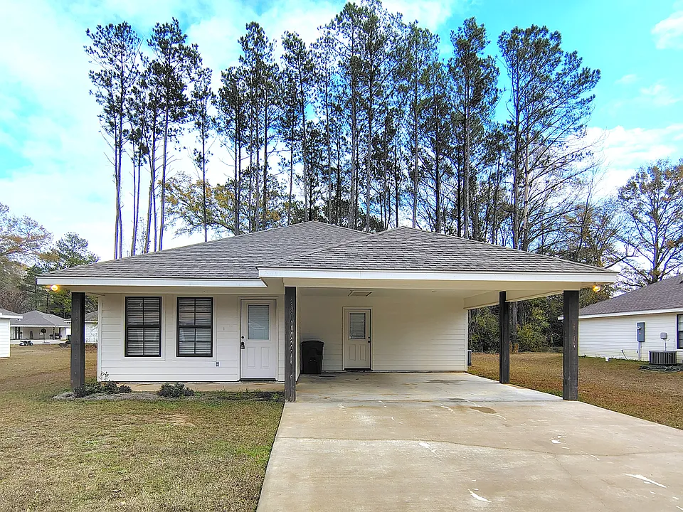 11 Boone Ln