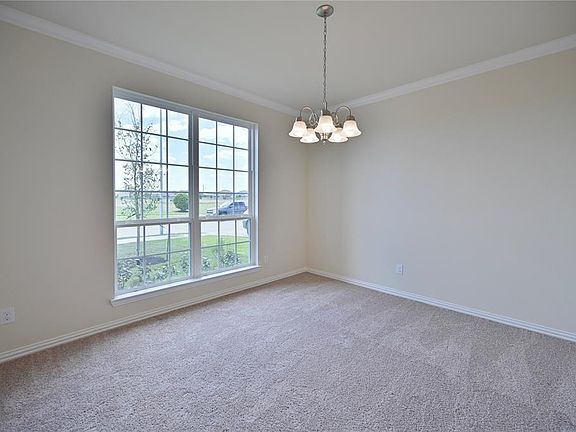 4th image of 1819 Harmony Bend Ln