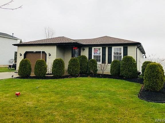 3rd image of 6919 Deborah Ln