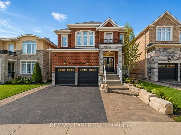 48 Manor Glen Cres, East Gwillimbury, ON L0G 1M0