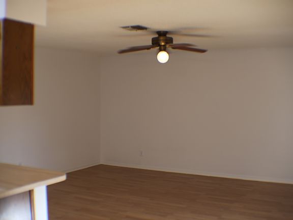 4th image of 315 10th Ct