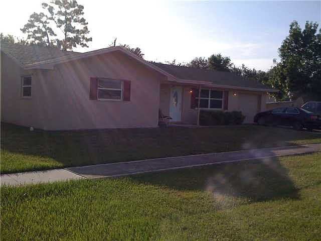 Home For Sale In Brentwood