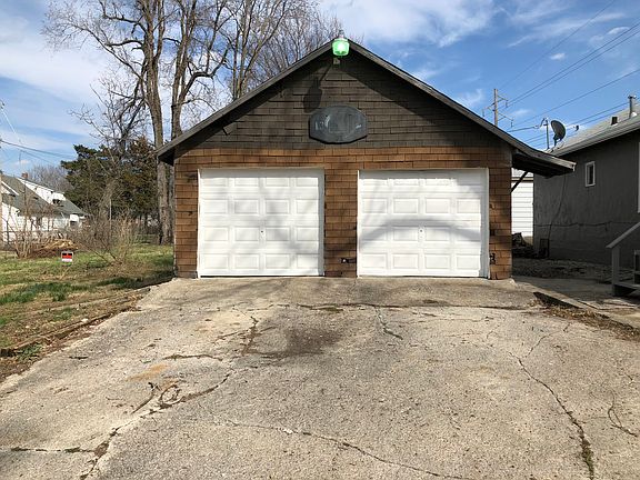 2nd image of 1200 E 23rd St S