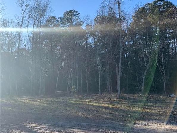 7411 E National Cemetery Rd, Florence, SC 29506