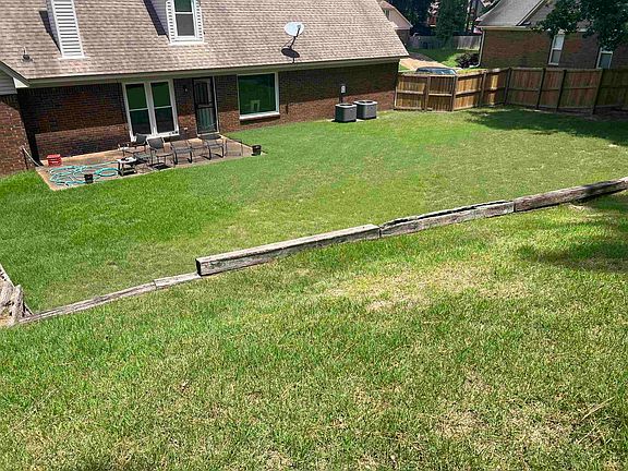 5th image of 2683 Morning Woods Dr