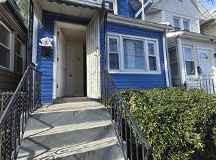 247 S 18th St #G1, Newark, NJ 07103