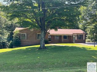 196 Lawson Rd, Martinsville, VA 24112