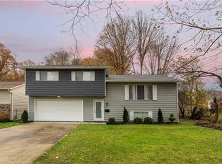 1179 Monarch Rd, South Euclid, OH 44121