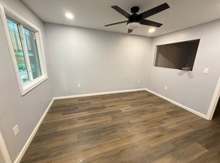 1-74 Halifax Dr #8, Collinsville, VA 24078