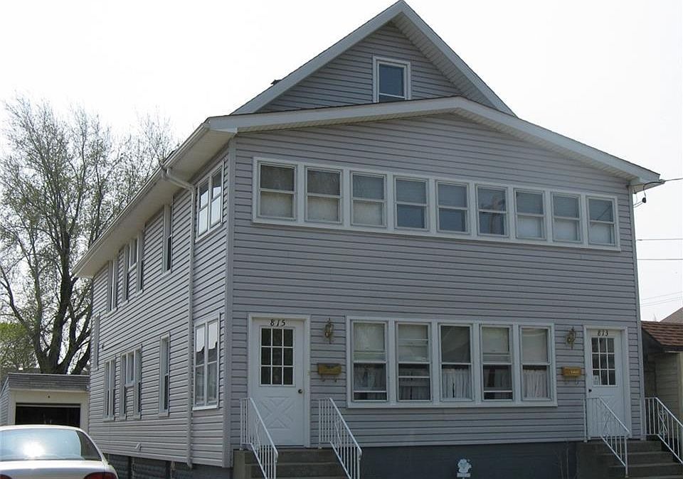 1st image of 813-15 E 29th St