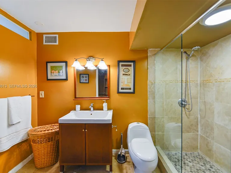 401 Golden Isles Dr #312 — Photo 23