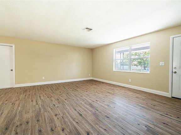 5th image of 2302 28th St S