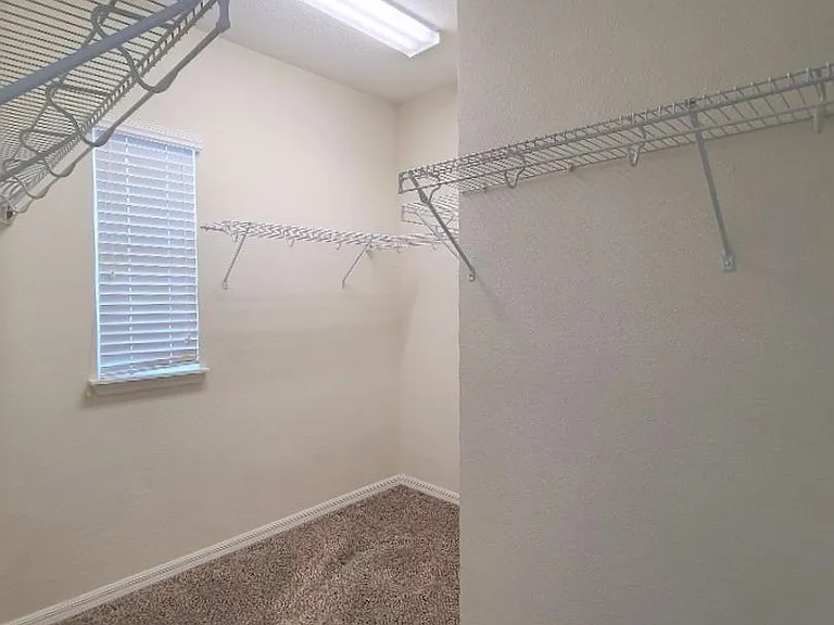 1039 Taramundi Dr — Photo 11