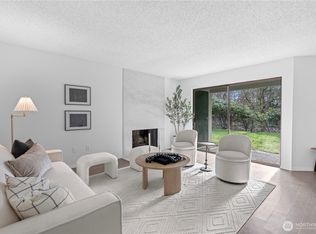 13735 15th Ave NE APT A7, Seattle, WA