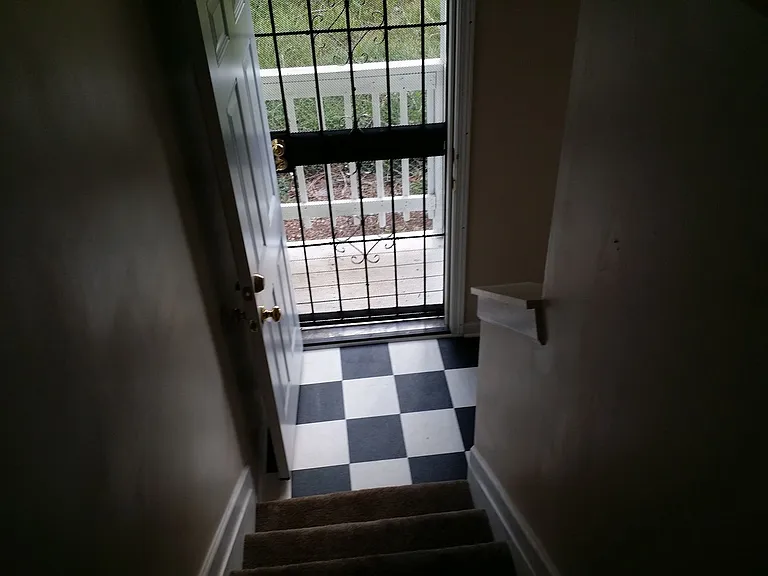 564 Hope St SW — Photo 7