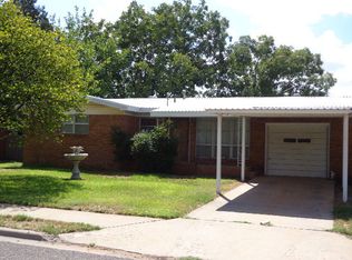 907 NW 12th Pl, Andrews, TX 79714