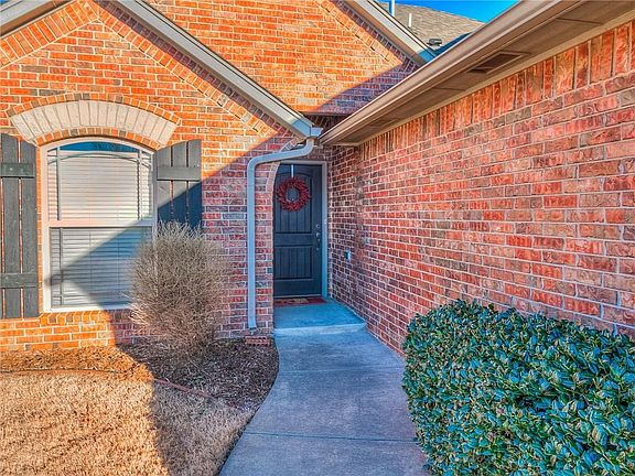 2nd image of 7604 Harold Dr