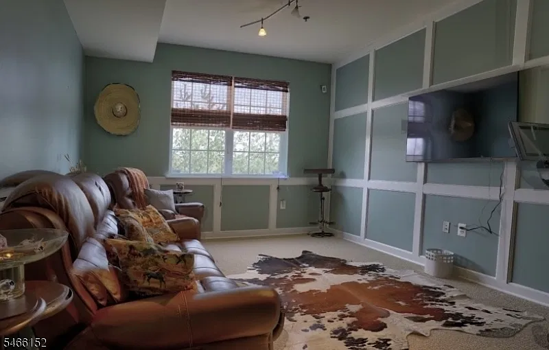 2 bed, 2.5 bath, $2,750 — Photo 3