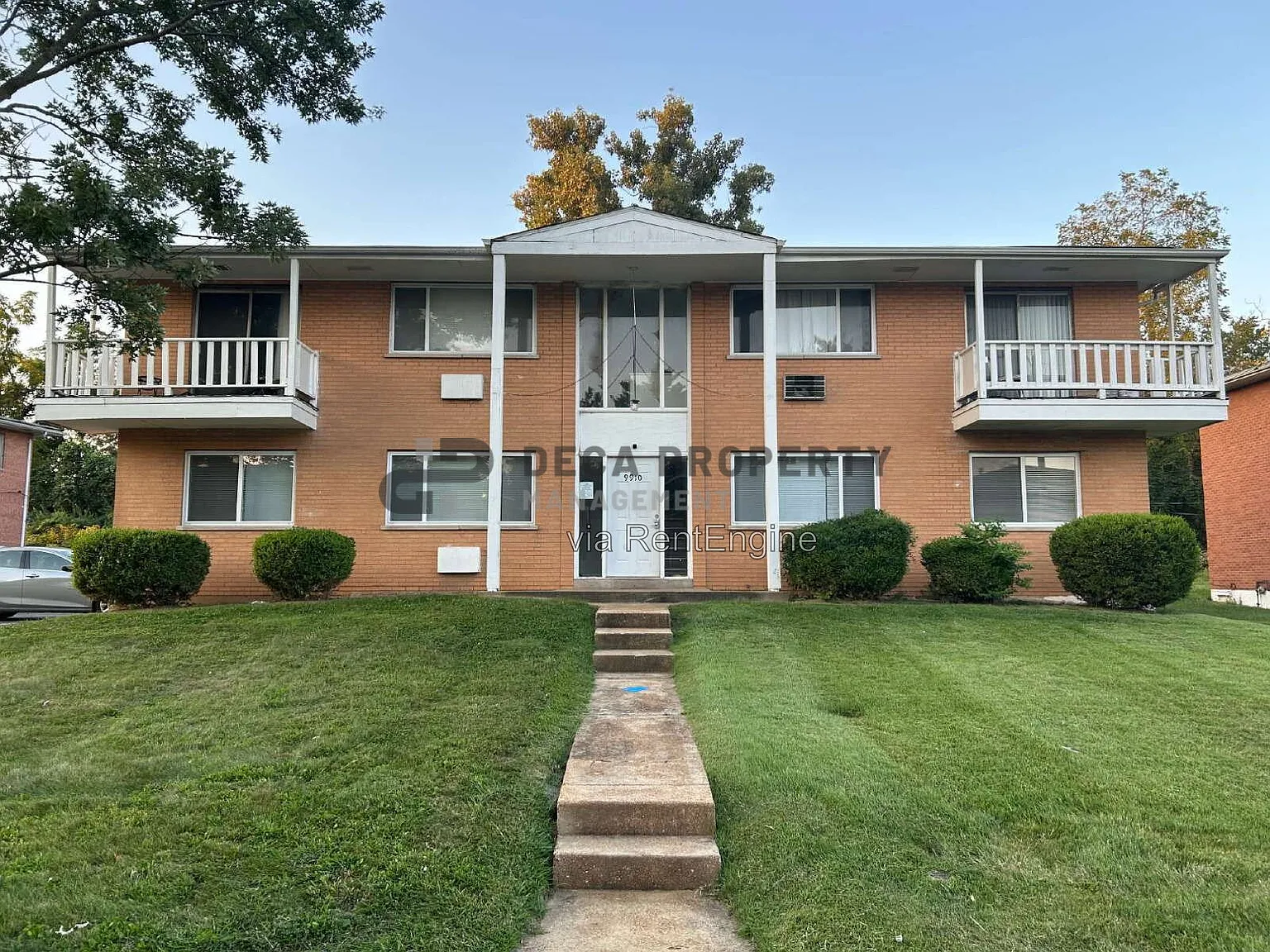 2 bed, 1.0 bath, 880 sqft, $1,100 — Photo 1